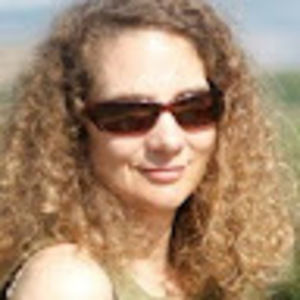 Meet your Posher, Tereza joy